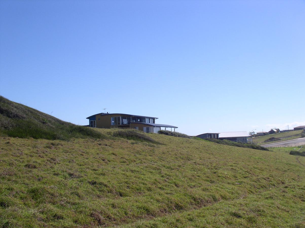 Oceanscape Luxury Beachfront Villas Scotts Head Bagian luar foto